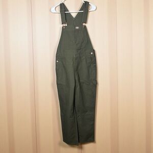 NWT Women’s Dickies woven denim babe overall size SR equivalent to 6/8